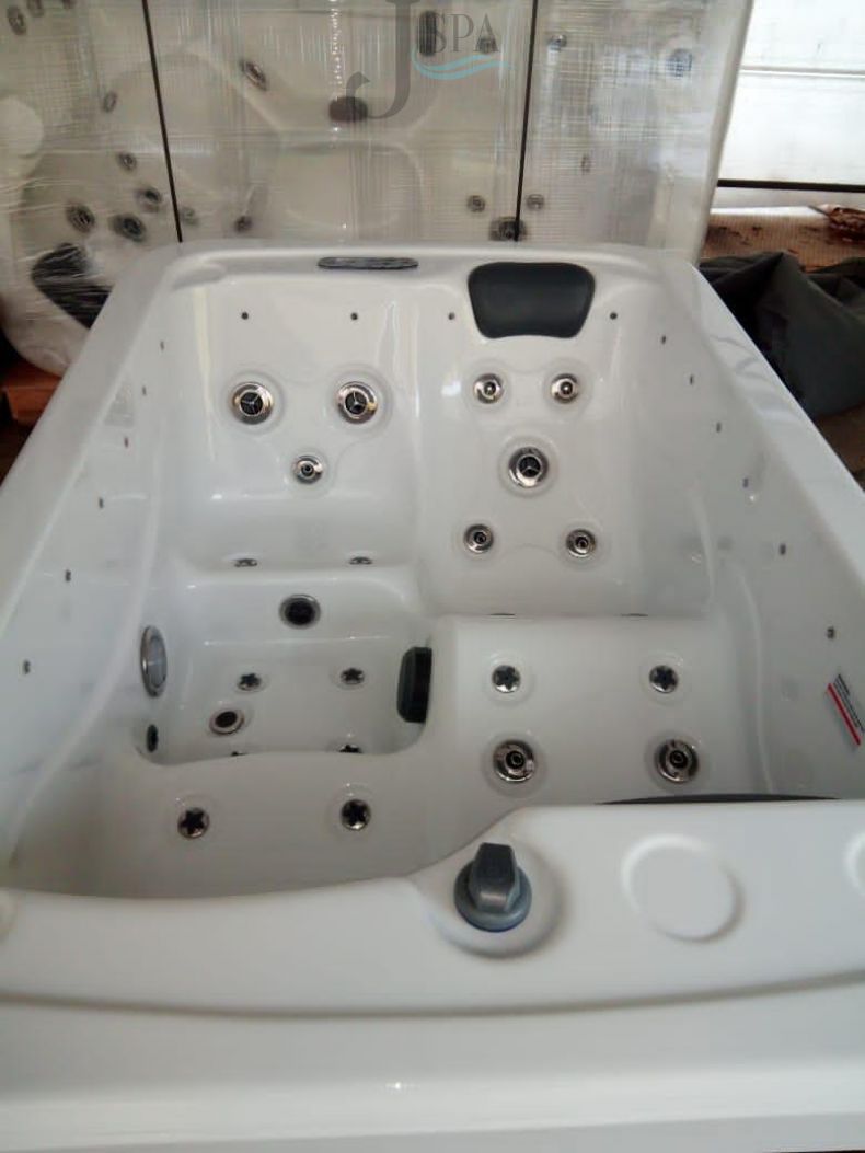 Бассейн спа JNJ Spas Eco Бассейн спа JNJ Spas Eco