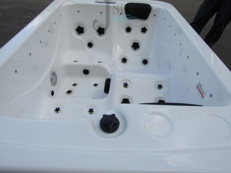 Бассейн спа JNJ Spas Eco Бассейн спа JNJ Spas Eco