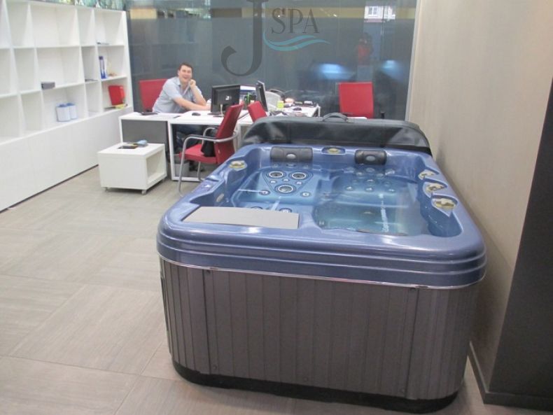 JNJ Spas Tampa LIGHT JNJ Spas Tampa LIGHT